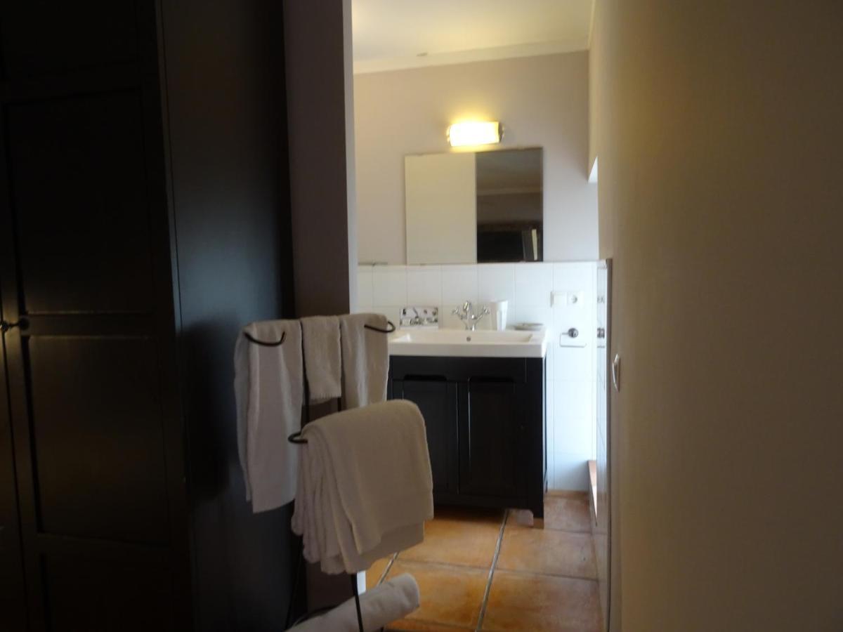 Apartamentos La Loba Медина Сидония Стая снимка